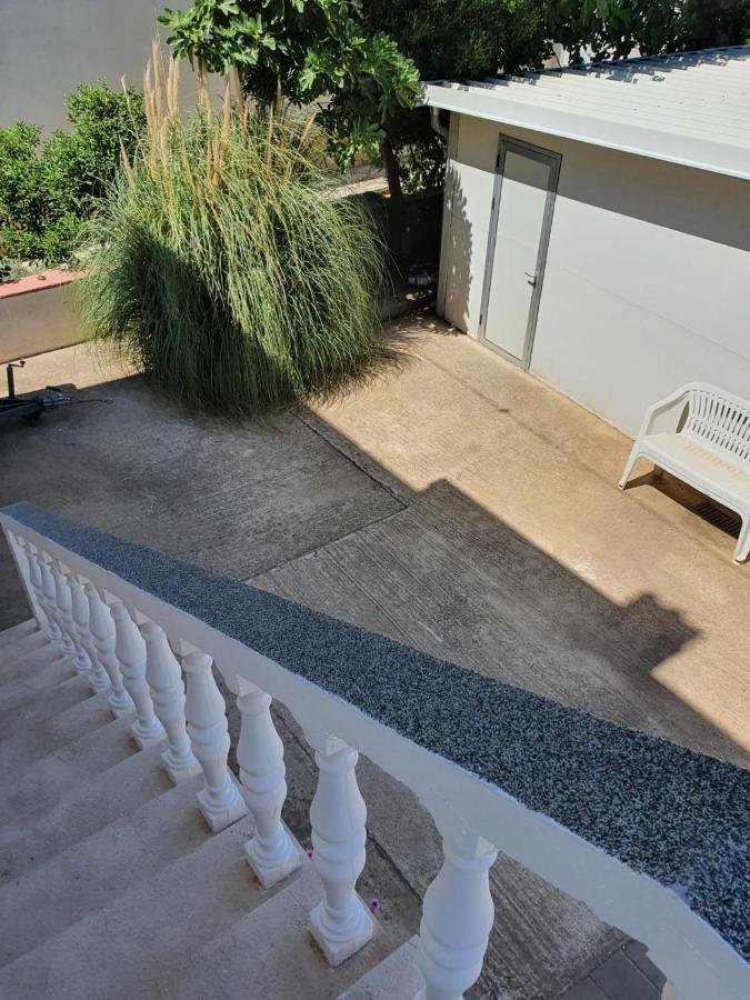 Comfort Apartment With Big Balcony - ซาดาร์ ภายนอก รูปภาพ