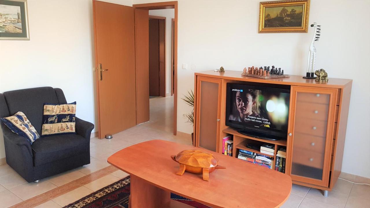 Comfort Apartment With Big Balcony - ซาดาร์ ภายนอก รูปภาพ