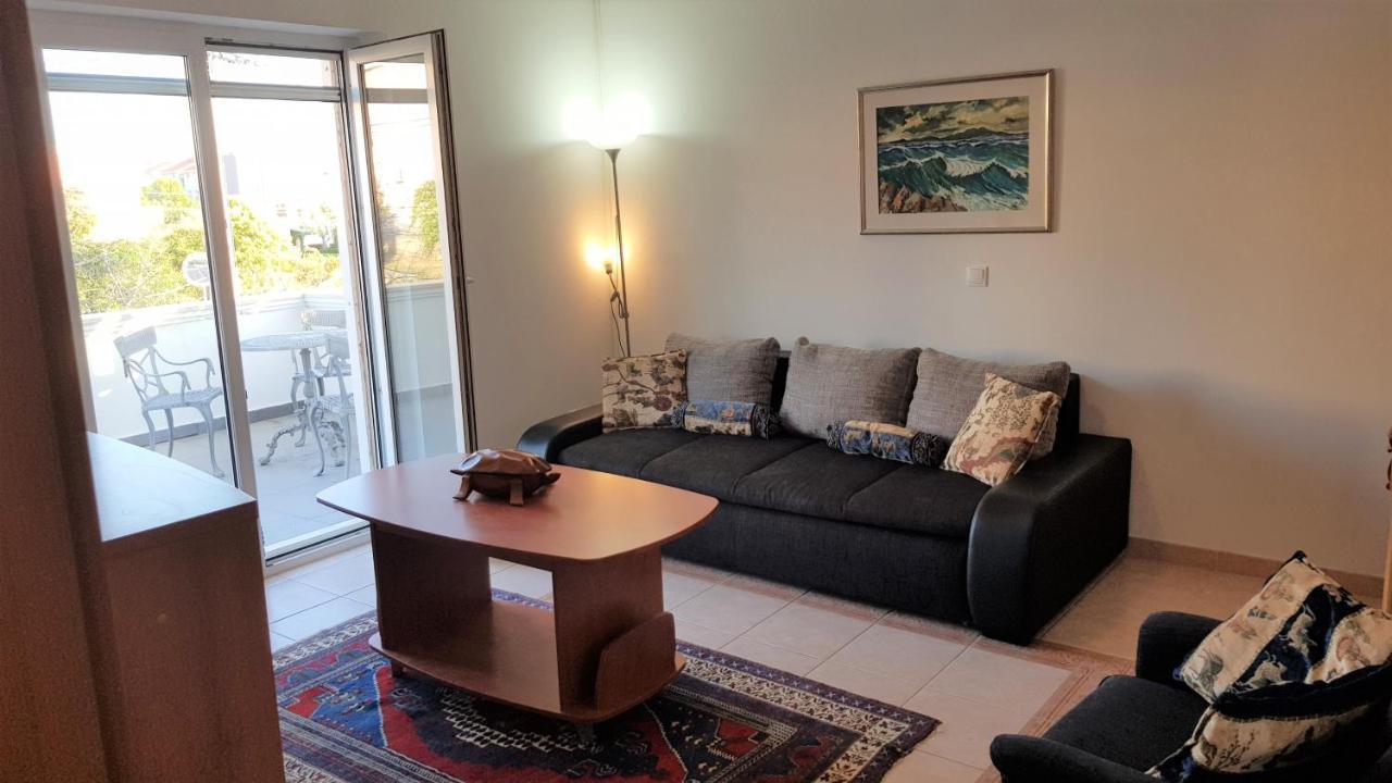 Comfort Apartment With Big Balcony - ซาดาร์ ภายนอก รูปภาพ